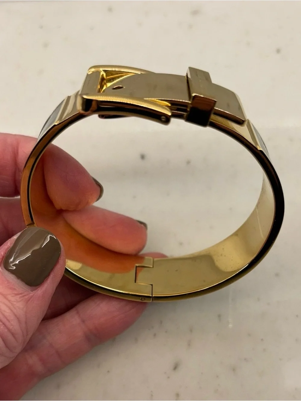 Michael Kors Haute Gold Tone Black Enamel Hinge Belt Buckle Bangle Bracelet